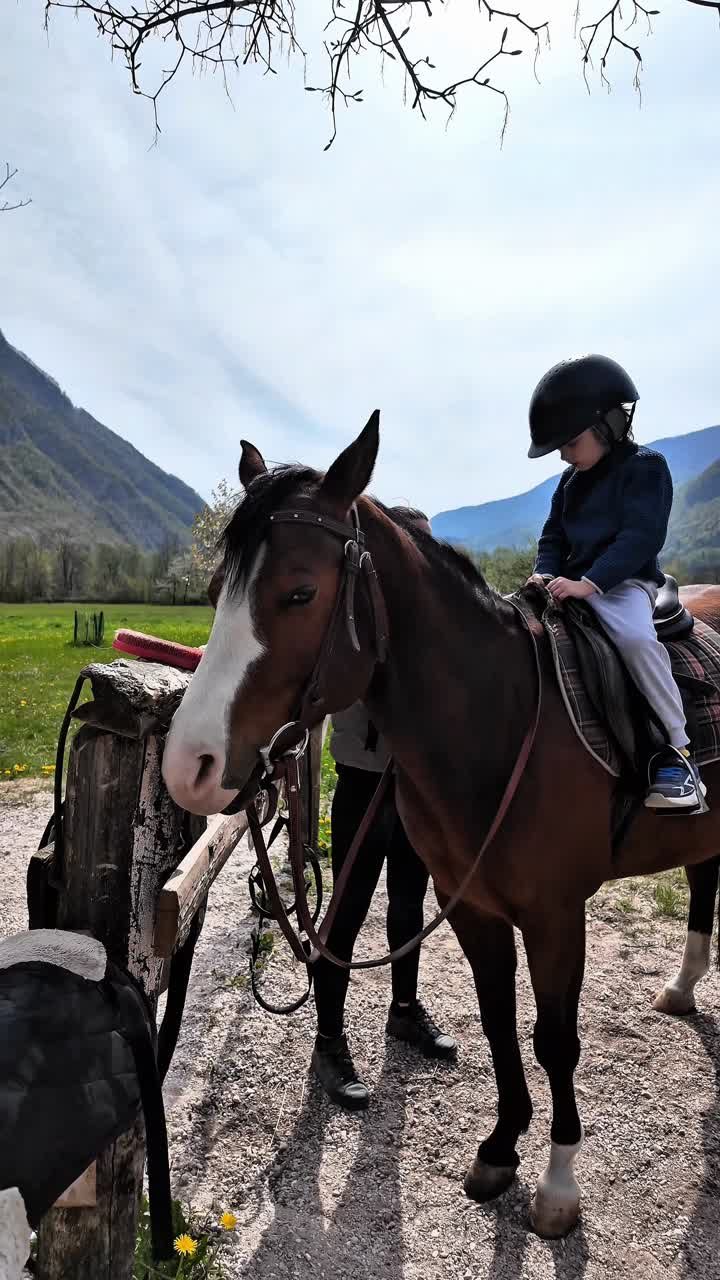 Horseback riding, Slovenia